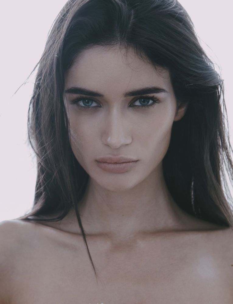 JULIA RODRIGO