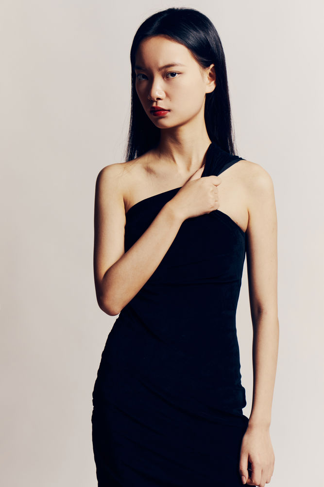 LYNN .